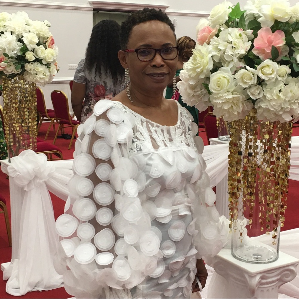 Meet your Posher, Vivien